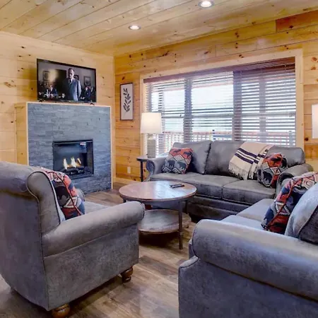 Papa Wolfs Resort